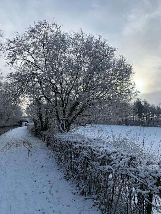 Mountain Views In The Heart Of Town Brecon