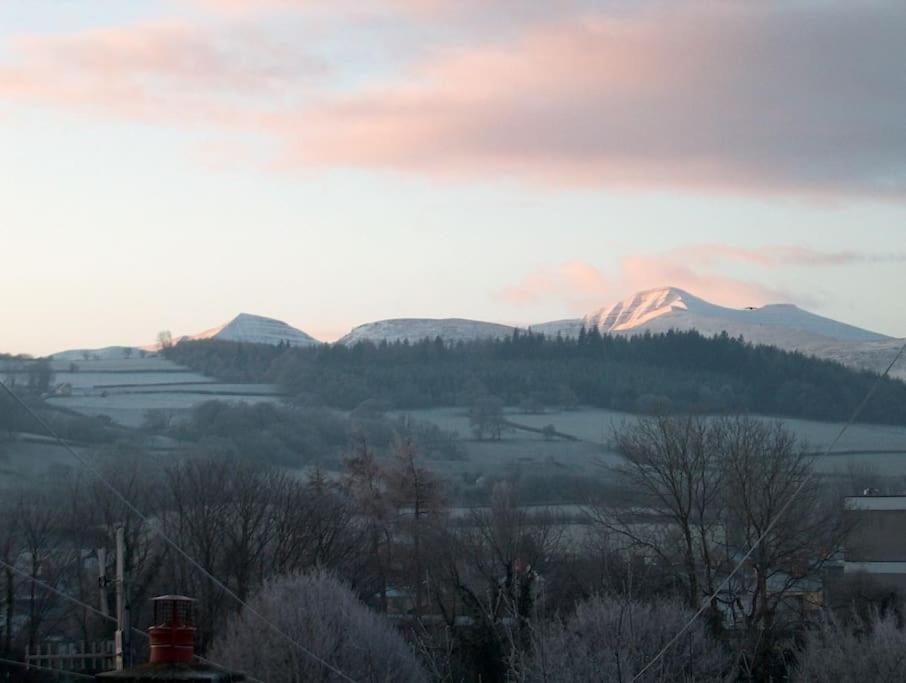 Holiday home Mountain Views In The Heart Of Town Brecon